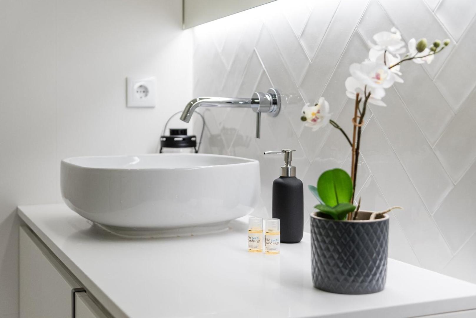 Guestready - Three Mirrors Apartment ปอร์โต ภายนอก รูปภาพ